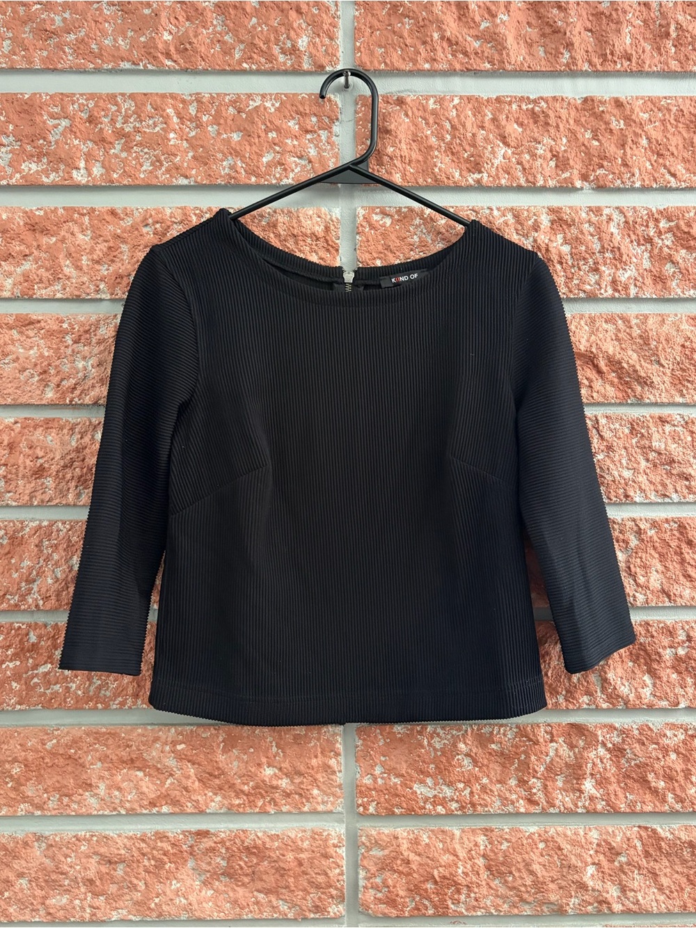 🌟 Black Ribbed Boatneck Women's Top